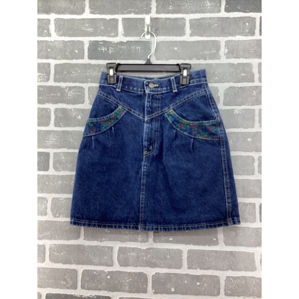 Vintage Chic Floral Trim Denim Mini Skirt Dark Wash High Waist Western Size 7‎